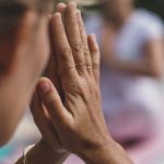 Secuencia de Yoga, abrir el corazón